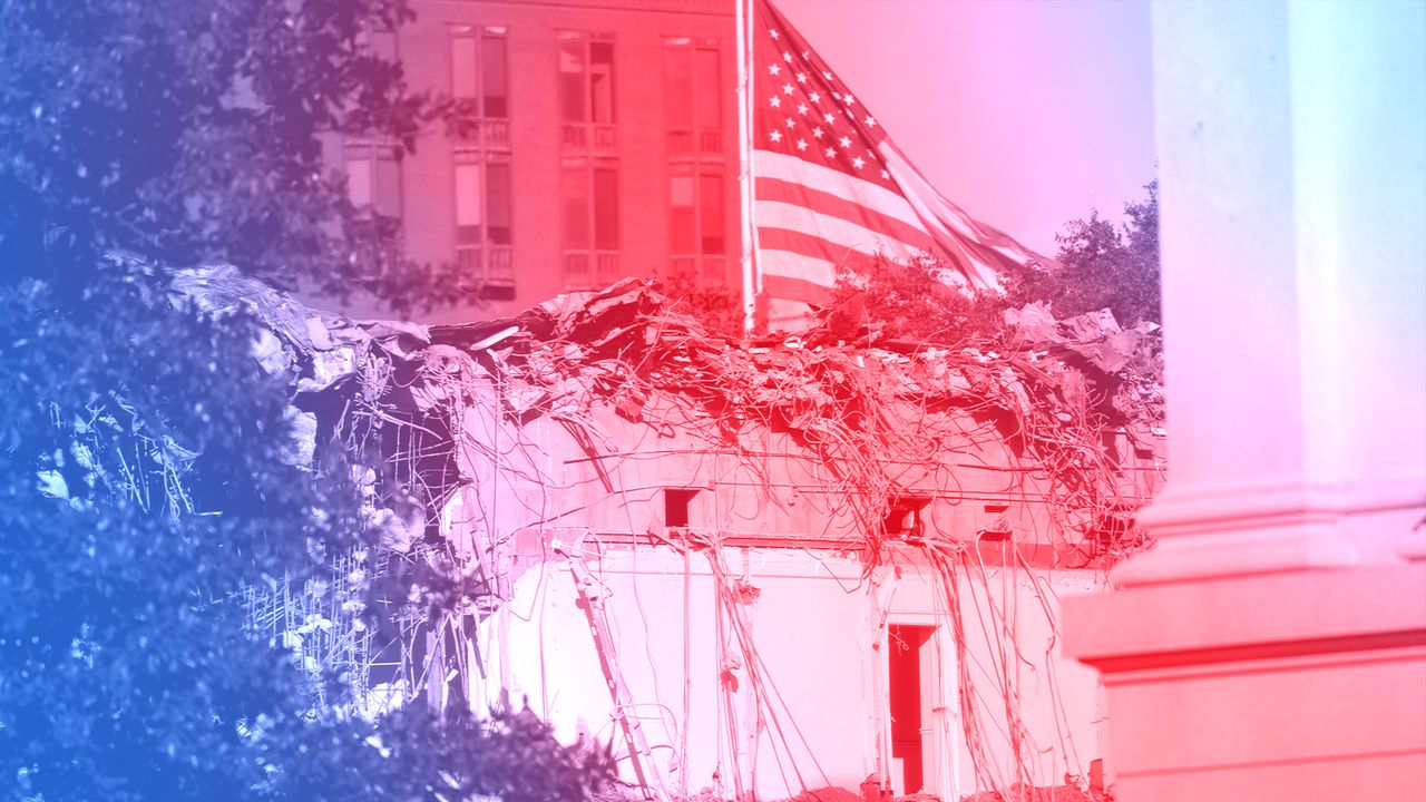 GLASSER-TRUMP-SURVEY-GettyImages-2242218583.jpg