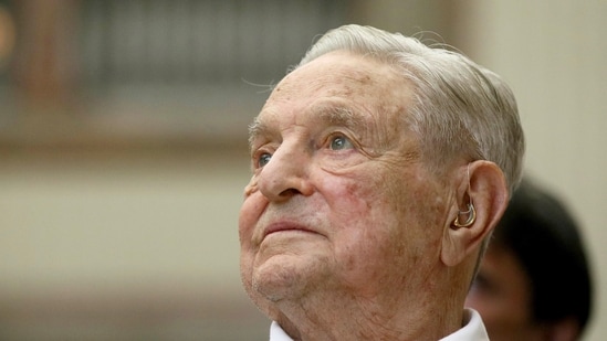 ¿Está George Soros bajo arresto domiciliario en medio de una investigación del Departamento de Justicia? ¿Huyó su hijo Alejandro a Dubai? Verificación de hechos