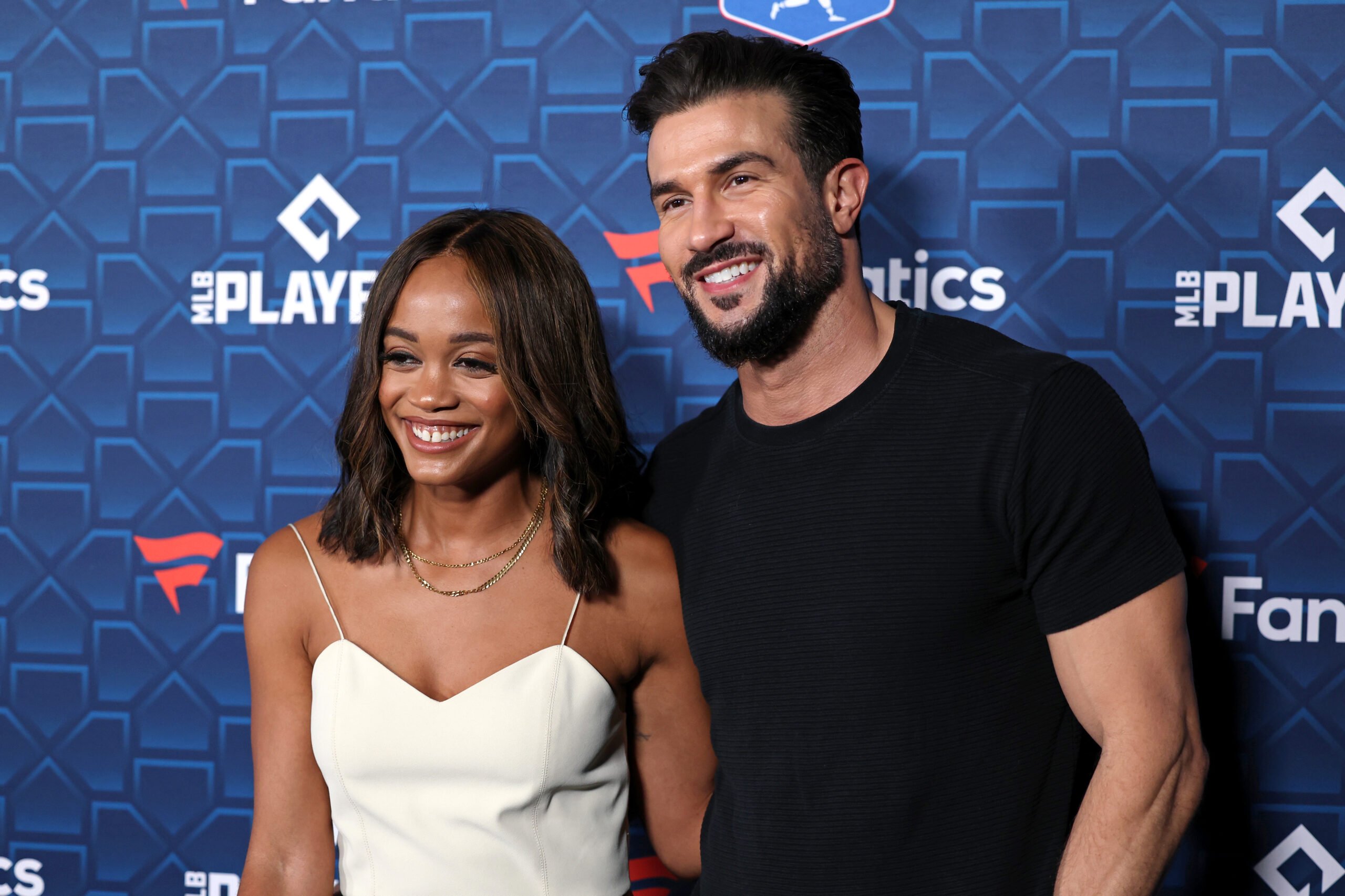Rachel Lindsay llama a su exmarido ‘despiadado’, absolutamente horrible