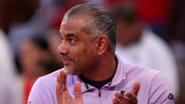 Compra de Jerome Tang, detalles del contrato como entrenador de los Kansas State Wildcats