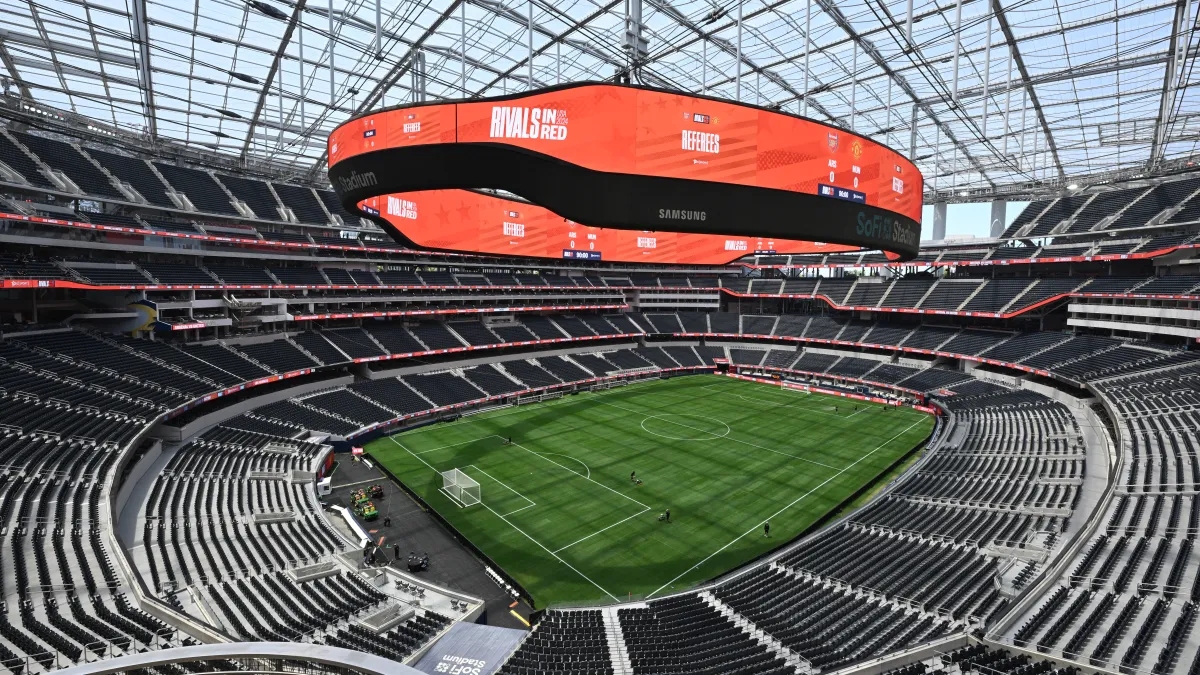 Por qué los jugadores de la NFL quieren campos de césped con calidad de Copa Mundial, pero no los tendrán en 2026