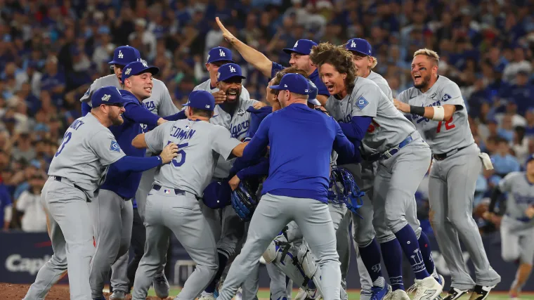 Se espera que los Dodgers rompan el béisbol al intercambiar $106 millones con el dúo, el Bate de Plata y el Guante de Oro
