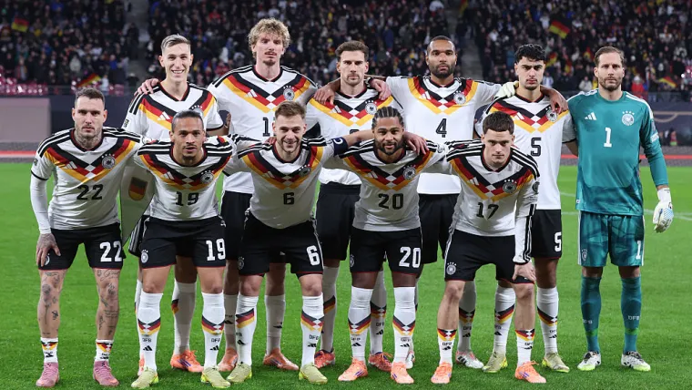 Freddie, fanático de Alemania, se está volviendo viral en X por su increíble viaje por el sur de EE. UU. antes de la Copa del Mundo.