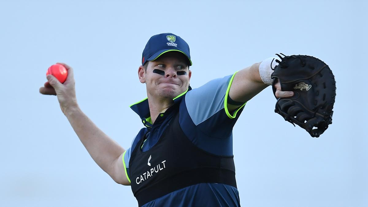 Ashes 2025-26: el capitán de Australia, Steve Smith, nada con Chanderpaul mucho antes de la prueba diurna y nocturna en Gabba