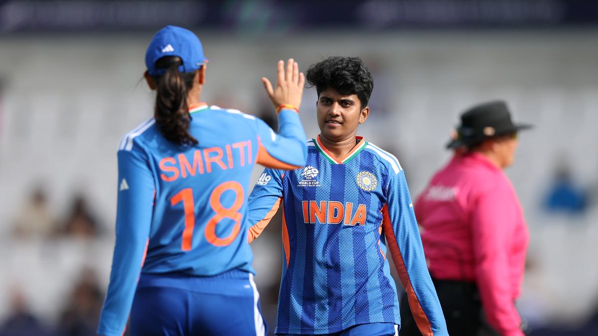 Copa Mundial Femenina T20 2026: Charani Four-fer, Smriti y Shafali de 50 años ayudan a India a vencer a Holanda por 95 carreras