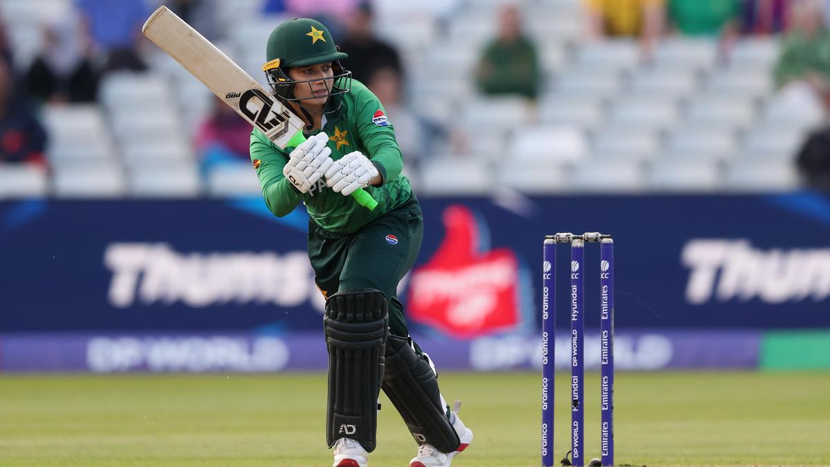 Hundred 2027: Birmingham Phoenix anuncia a Fatima Sana como marcador de posición