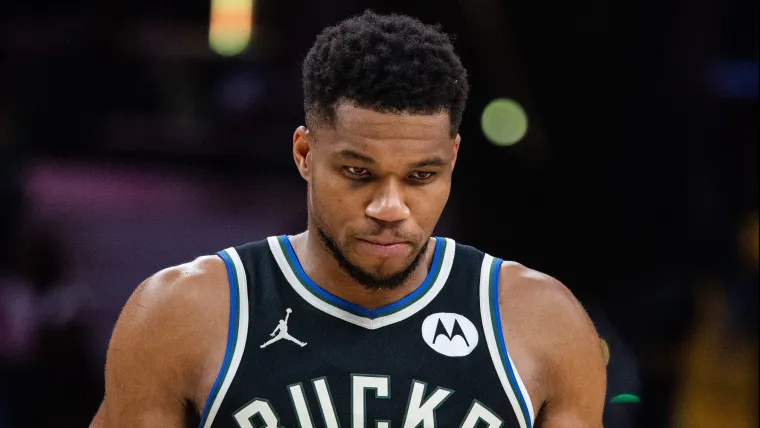 Se informa que la superestrella de los Bucks, Giannis Antetokounmpo, está “incómodo” con las especulaciones comerciales que lo rodean.