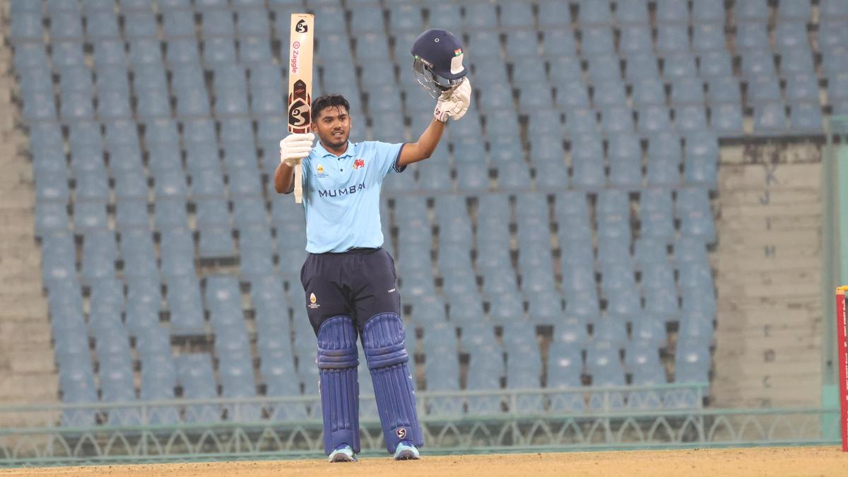 SMAT 2025-26, Grupo A: Los segundos cien al trote de Ayush Mhatre ayudan a Mumbai a regresar a casa, Kerala vence a Chhattisgarh