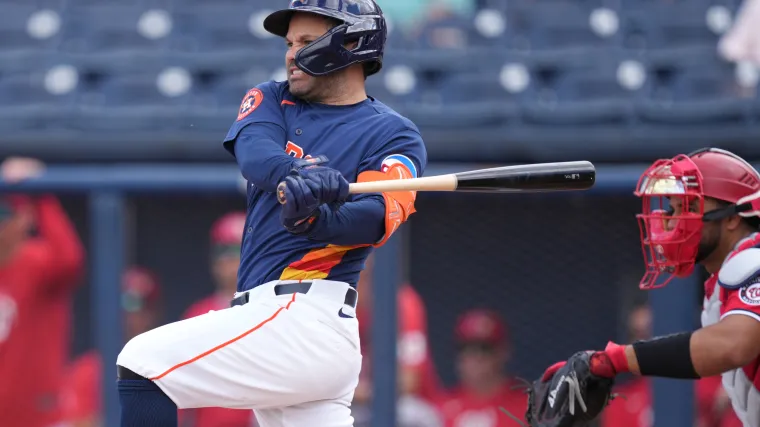 La ofensiva dinámica de los Astros está lanzando en busca de ayuda adicional