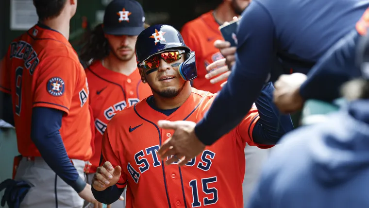 El gerente general de los Astros, Dana Brown, está considerando canjear a Isaac Paredes