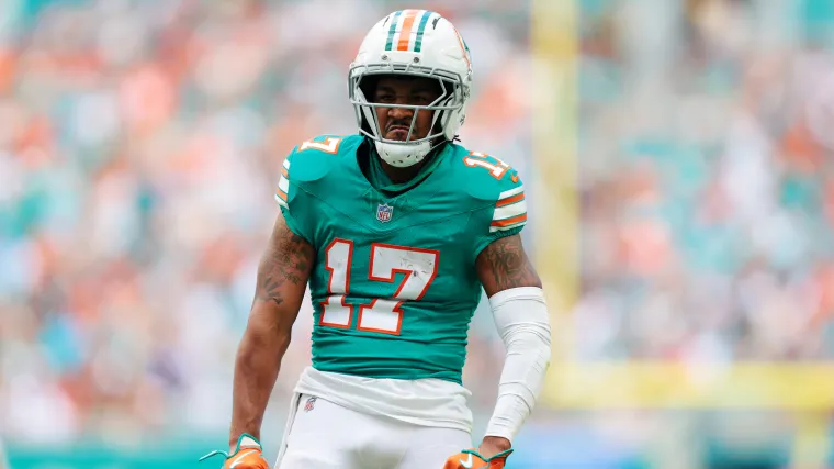 Los Miami Dolphins seleccionaron a Jaylen Waddle en un enorme draft simulado de 4 rondas