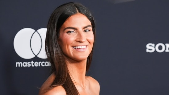 Kaitlan Collins recuerda un raro momento cordial con Karoline Leavitt en Arabia Saudita; ‘entraron en pánico’