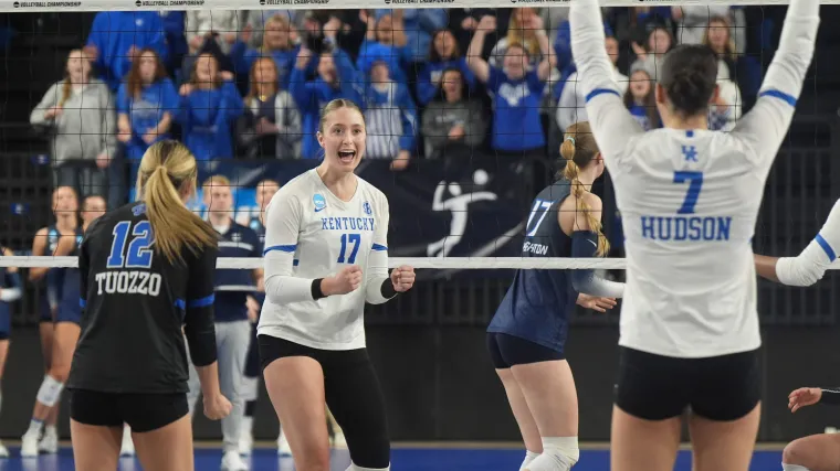 Kentucky20volleyball20121525.jpg.webp.webp