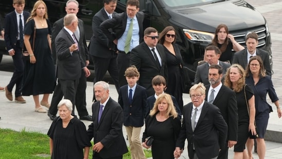 ¿Cómo ver en directo el funeral de Lindsey Graham? Hora, horario y aparición de Trump