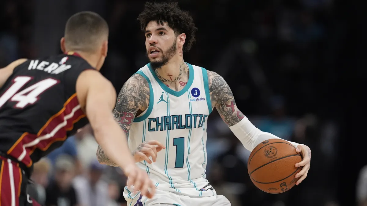 Por qué los Timberwolves no han cambiado oficialmente a LaMelo Ball