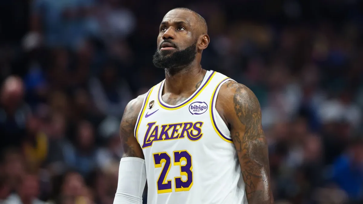 Interés veterano de los Warriors en medio de la incertidumbre sobre LeBron James