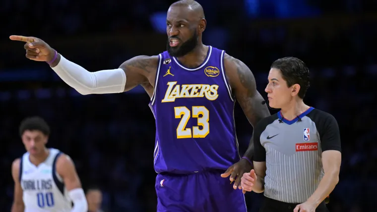 LeBron James de los Lakers ha establecido un récord que desafía la edad