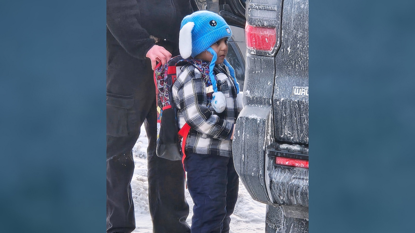 Juez bloquea deportación de niño de 5 años detenido por ICE en Minnesota