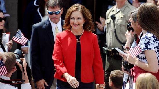 Valor neto de Darline Graham Nordone: ¿Cuánto gana la hermana de Lindsey Graham?