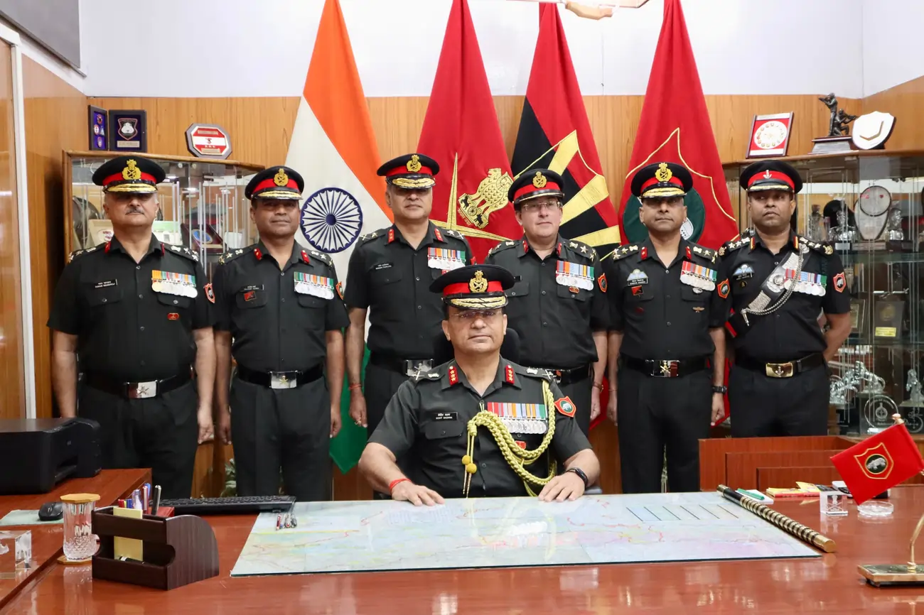 Lt-Gen-Mohit-Wadhwa-Takes-Command-of-Headquarters-101-Area.webp.webp.webp