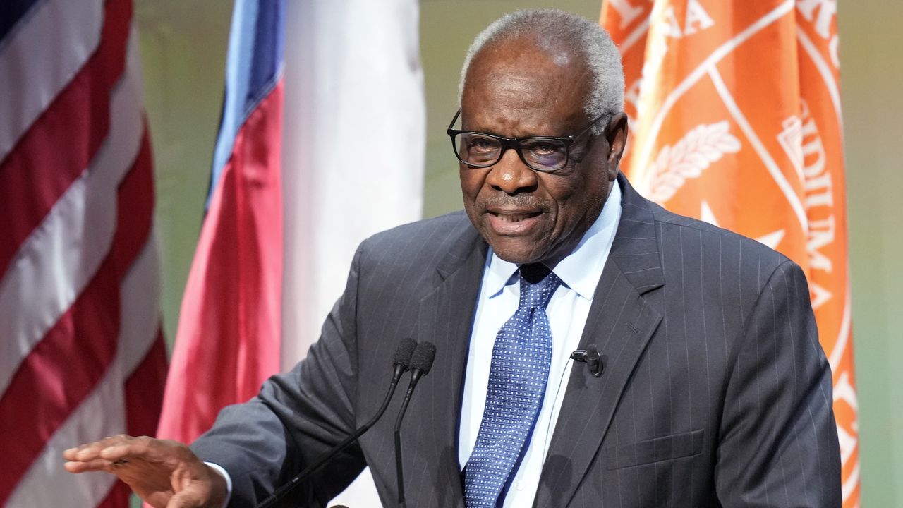 Clarence Thomas contra el progresismo y los progresistas