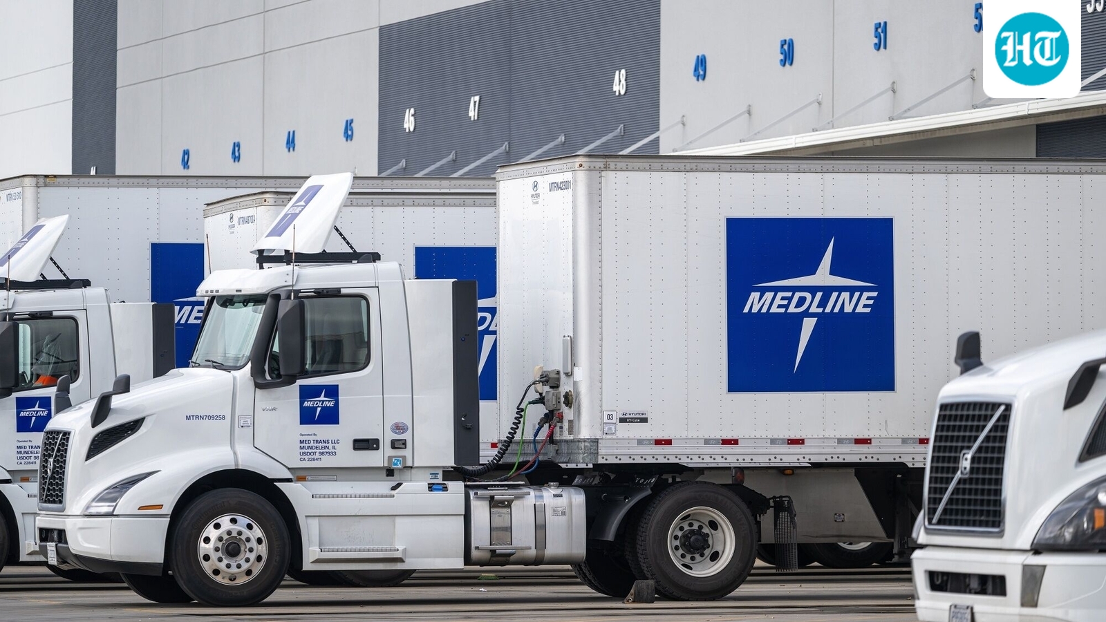 MEDLINE-WAREHOUSE-24_1766534063534_1766534071004.jpg
