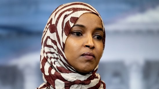 ¿Ilhan Omar, cuestionó su marido Tim Mynett? Surgen lo que llamamos impactantes acusaciones de fraude