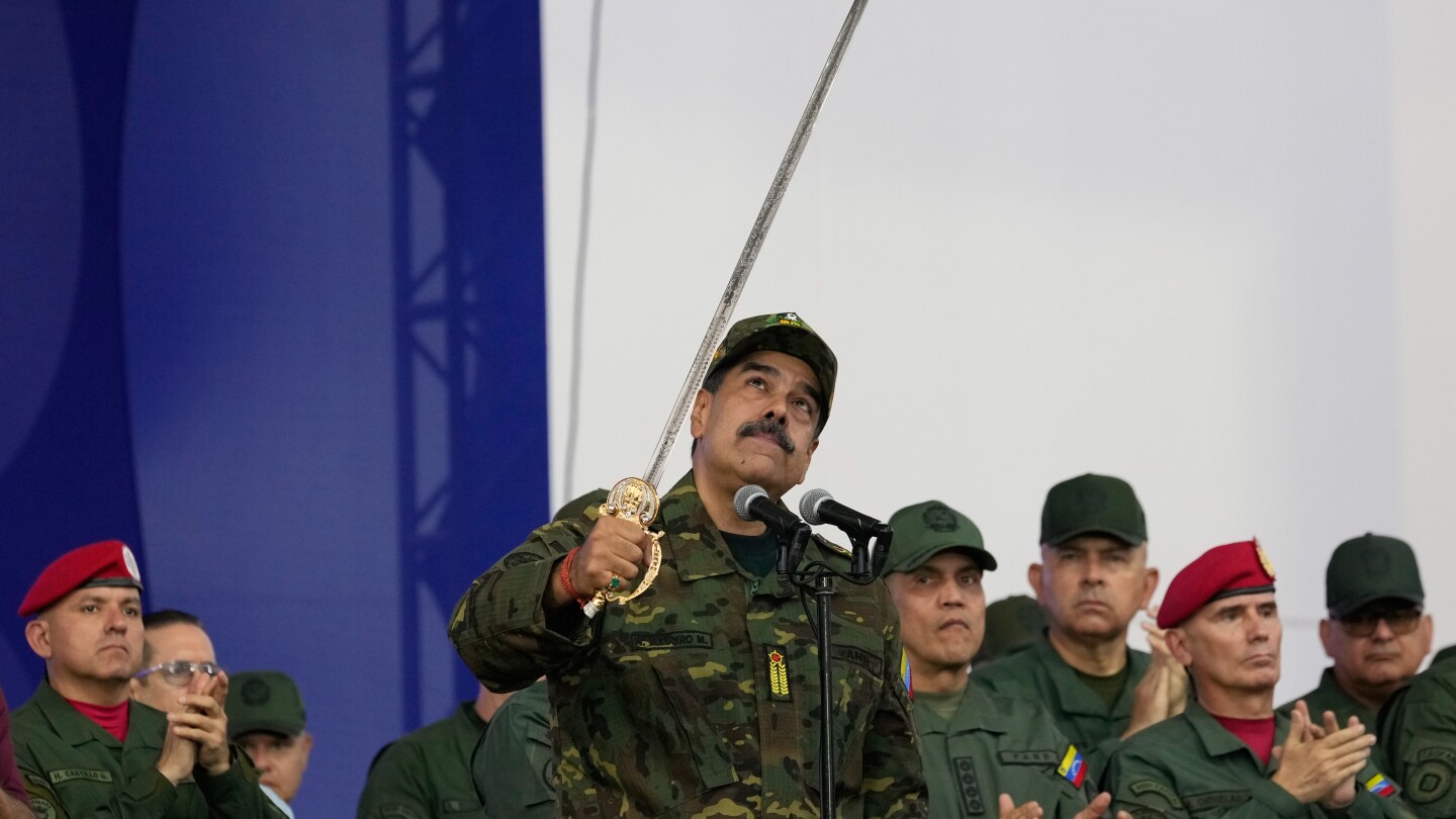 Maduro se ha abrazado al inglés y ha abogado por la paz en medio de la amenaza militar estadounidense