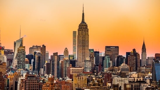 Incendio en Nueva York hoy: enorme columna de humo sobre Manhattan, Jersey City; Surgen videos aterradores – Ver