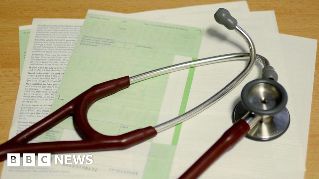 NHS-Doctor-Suspended-for-15-Months-Over-Antisemitic-Social-Media.jpg
