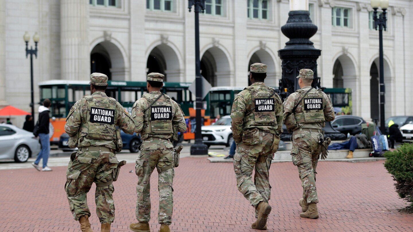 National-Guard-Ordered-to-Develop-Quick-Reaction-Forces-for-Civil.com2F052F2a2F259cab20c03d4a057ea2c93702ee2Fb6cd20bc508b4687a68e.jpeg