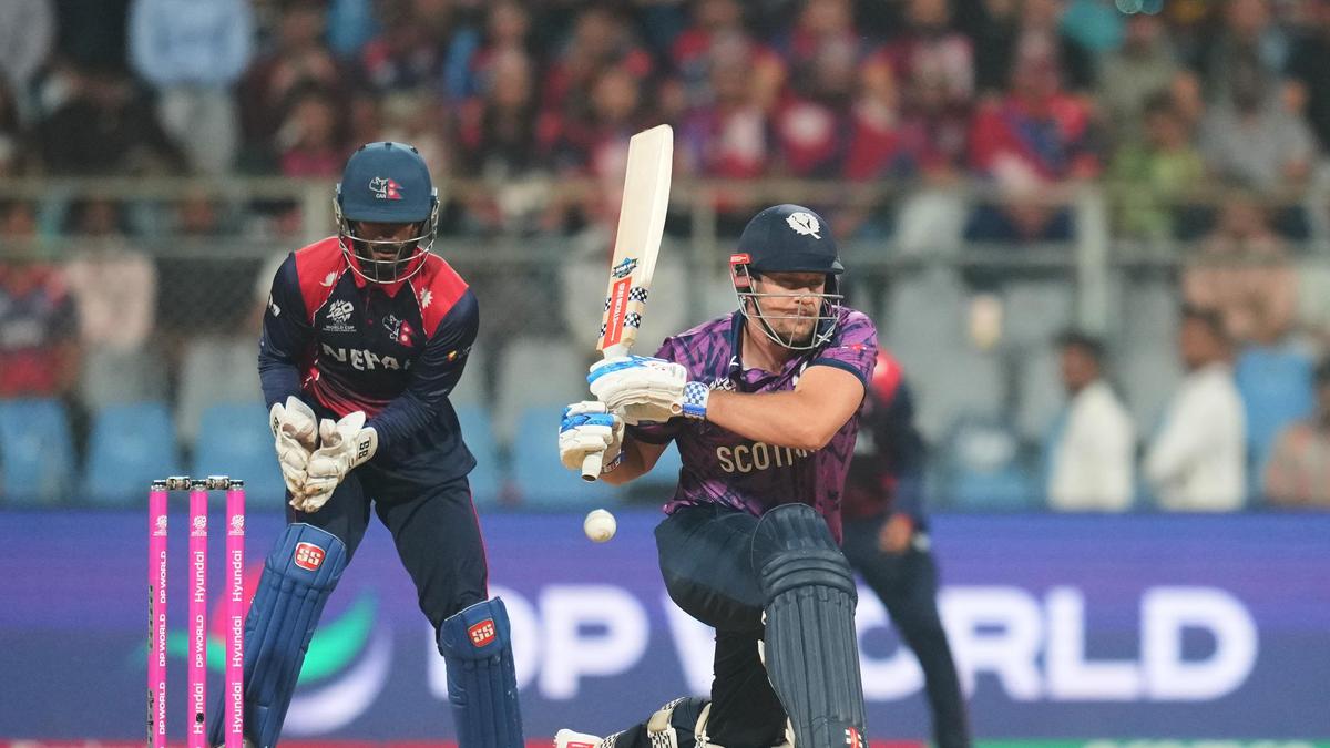 Copa del Mundo T20 2026: Munsey de Escocia recibe un punto de demérito por incumplimiento del código contra Nepal