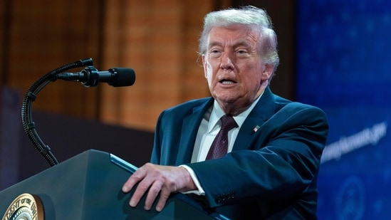 Relatos de Trump: Los expertos dicen que hay “muchas preguntas sin respuesta” sobre el nuevo plan; ¿Los 1.000 dólares son realmente gratis?