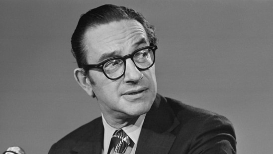 La causa de la muerte de Alan Greenspan: ¿Cómo murió el ex presidente de la Reserva Federal a los 100 años?