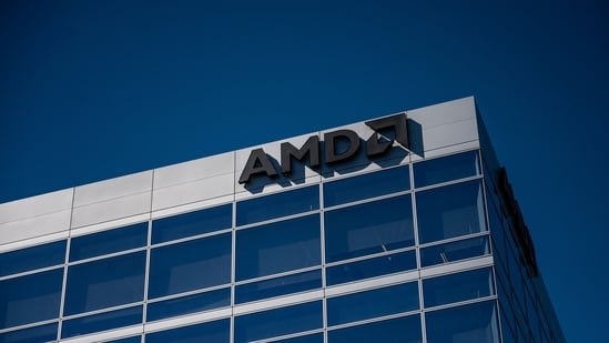 AMD invertirá hasta 5 mil millones de dólares en Anthropic mientras una startup de inteligencia artificial compra chips AMD
