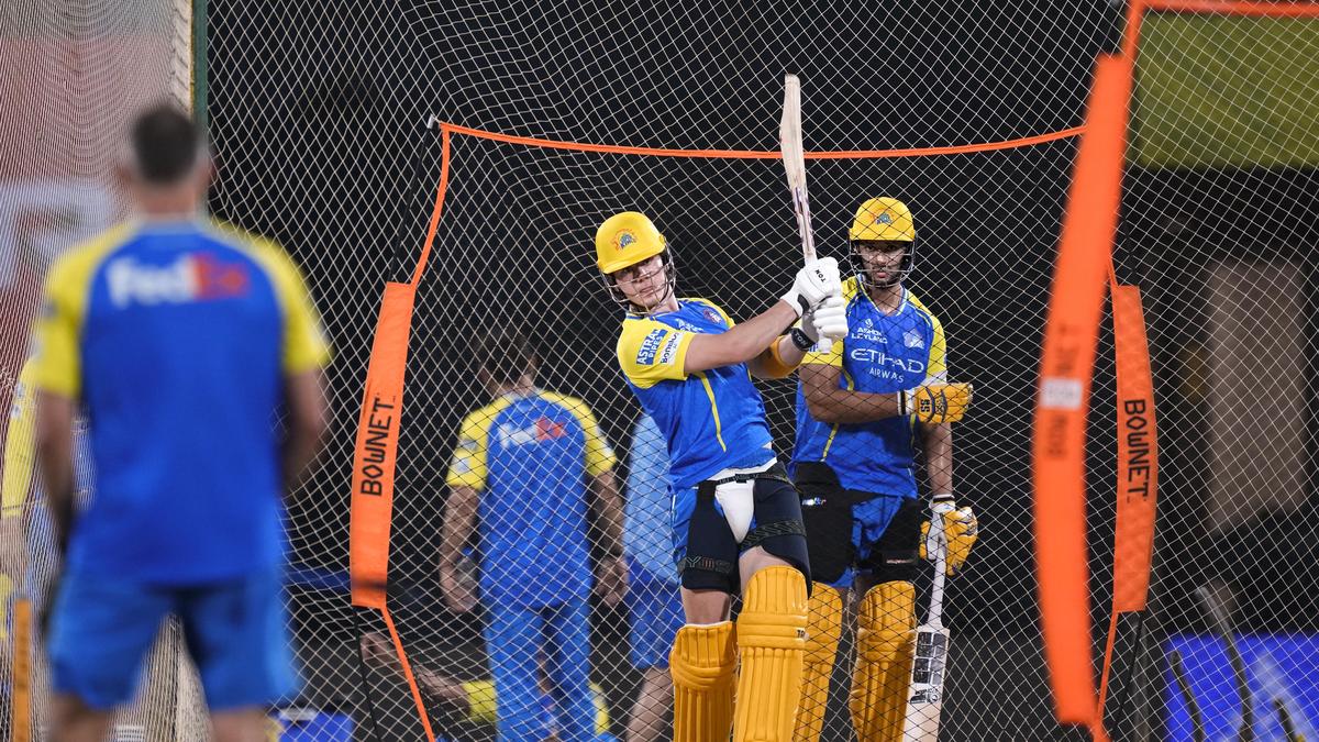El entrenador de bolos del CSK, Simons, apoya a Dewald Brevis y Shivam Dube para que vuelvan a estar en forma en IPL 2026