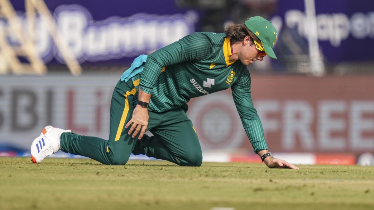 VER: Dewald Brevis derrota a Ruturaj Gaikwad con un agarre fenomenal