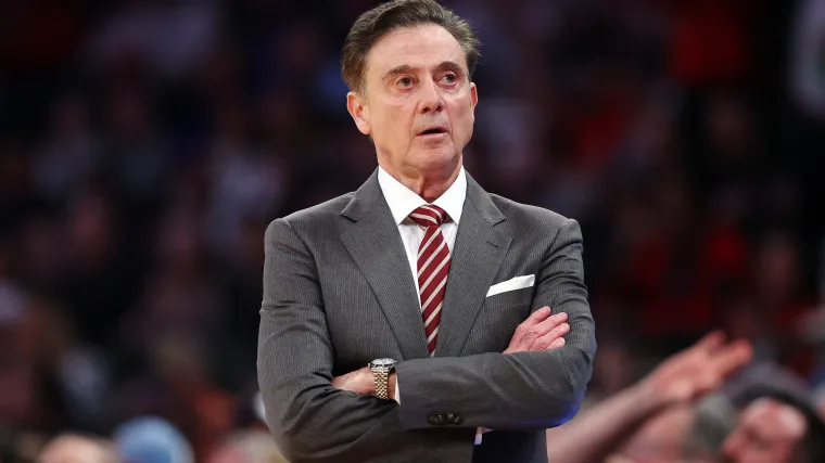 El escándalo sexual de Rick Pitino, explicado: revisando el juicio por robo a una camarera en 2010 en Louisville