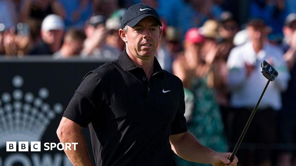 Rory-McIlroy-Advances-to-Weekend-at-Australian-Open-with-Strong.jpg