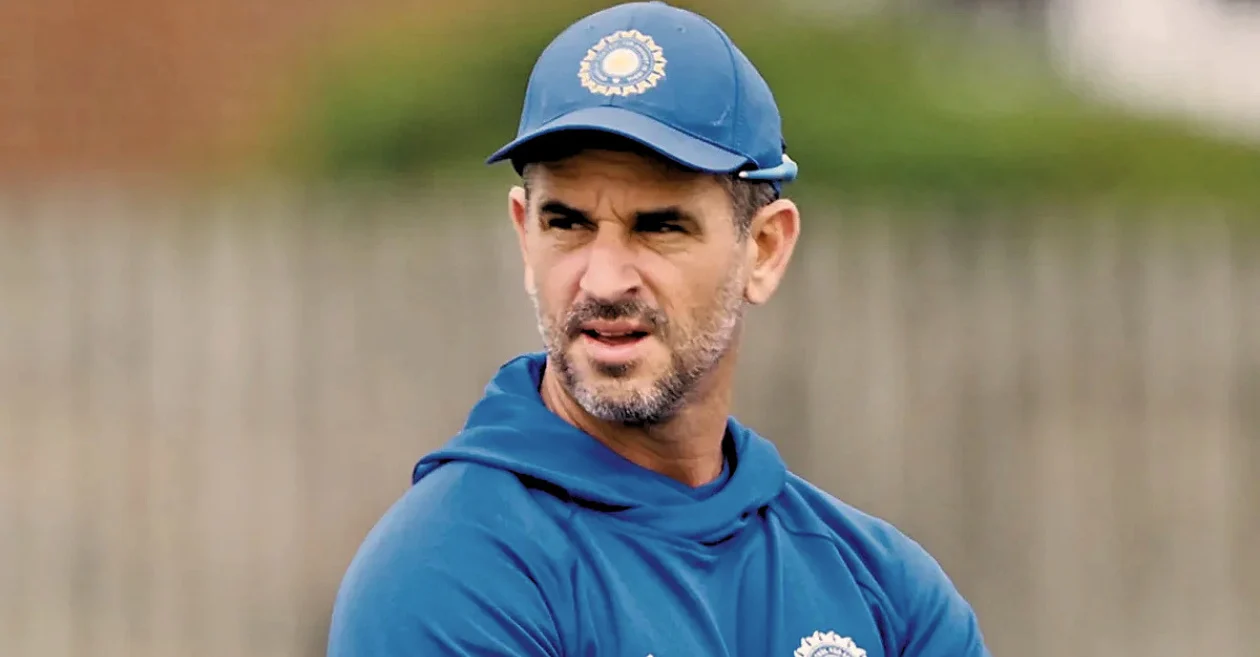 Ryan ten Doeschate dimite como entrenador asistente de la India antes de la serie de pruebas en Sri Lanka
