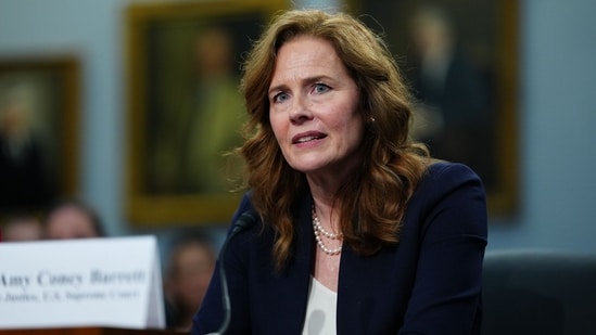 Amy Coney Barrett, esposo e hijos: SCOTUS Justice revela amenazas constantes y aterradoras contra su familia