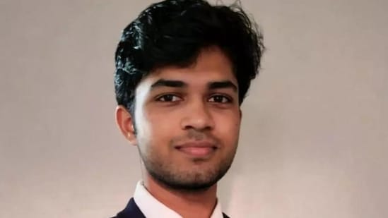 Hallado muerto en Estados Unidos, el estudiante indio Saketh vive sus últimos días “sobreviviendo a base de patatas fritas y galletas” | Noticias de la India