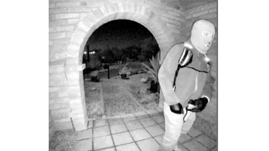 Caso Nancy Guthrie: ¿Se vio a un hombre enmascarado en su casa de Tucson antes de un posible secuestro? Surgen nuevos detalles aterradores