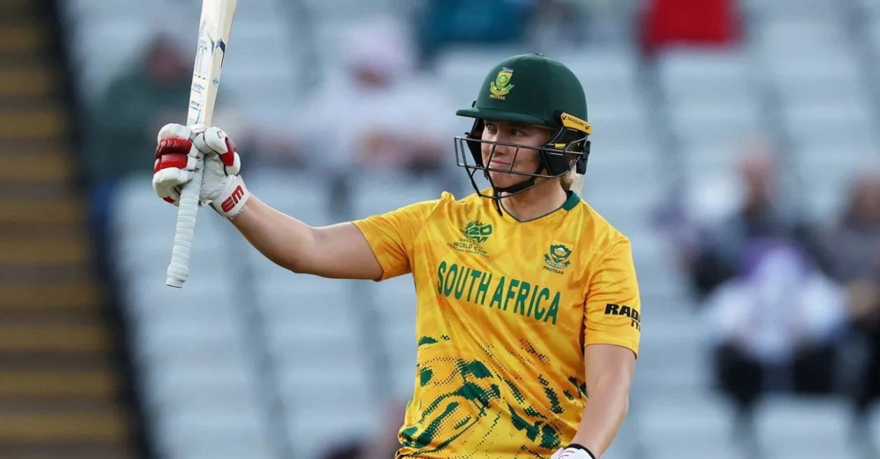 La heroica Annerie Dercksen le da a Sudáfrica la oportunidad de vencer a Pakistán en la Copa Mundial Femenina T20 de 2026