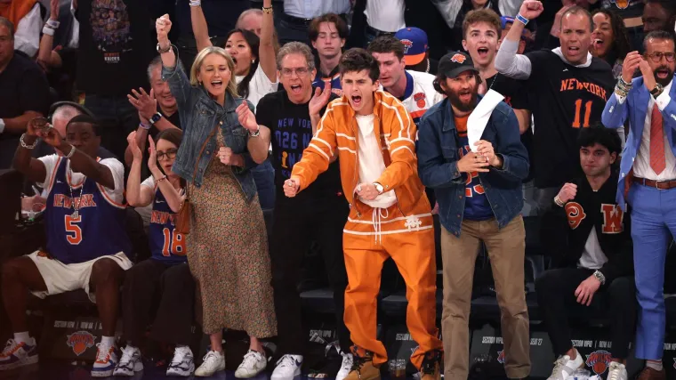 ¿Quién está en la lista de celebridades de los Knicks de hoy? Actualizaciones en vivo sobre Timothée Chalamet y otras estrellas en el Juego 4 de las Finales de la NBA
