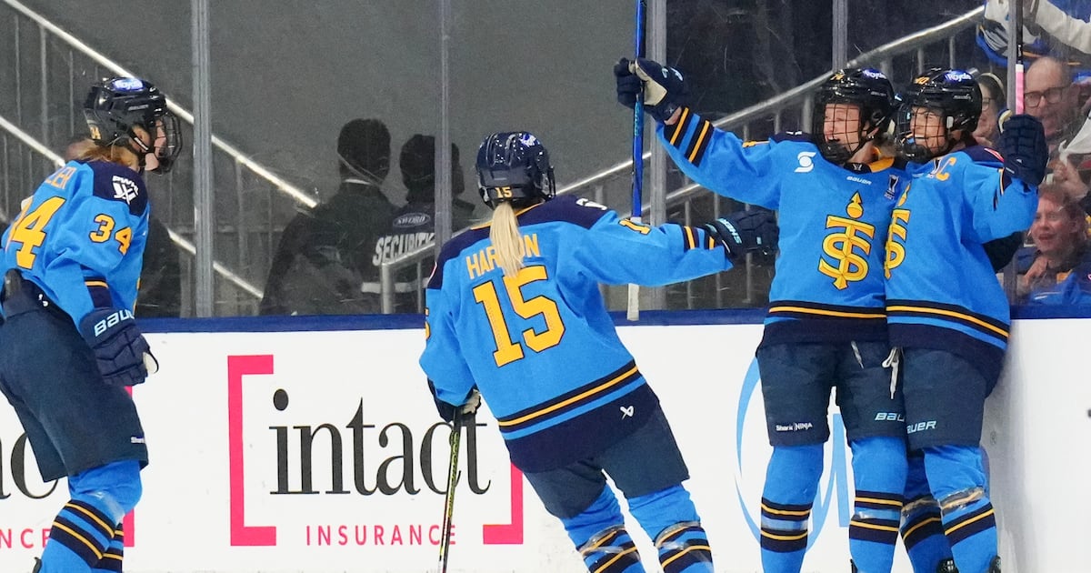 Los Toronto Scepters se enfrentarán a los Vancouver Goldeneyes en el Scotiabank Arena en la “Batalla en Bay Street” anual.