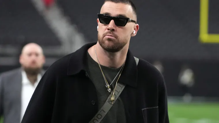 Travis Kelce admite tener un dormitorio picante