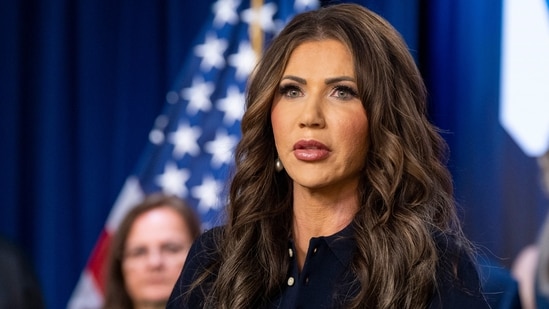 ¿Por qué Kristi Noem le disparó a su perro? La historia del tiroteo resurge a medida que se intensifican los llamados a un juicio político