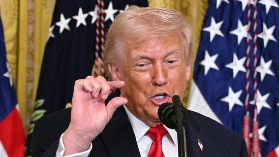 Trump colapsa dramáticamente después del accidente del avión KC-135; Hegseth hace nuevas afirmaciones sobre Irán Supremo