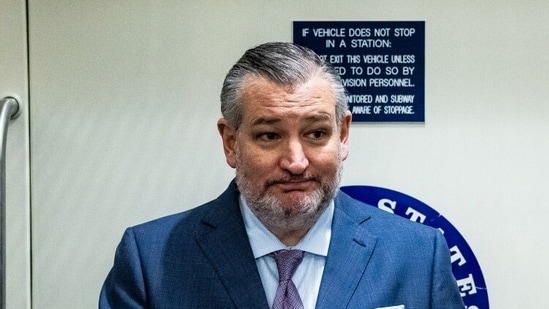 Ted Cruz dice que decir “Cristo es Rey” es antisemita y provoca reacciones violentas; ‘¿Es cristiano?’